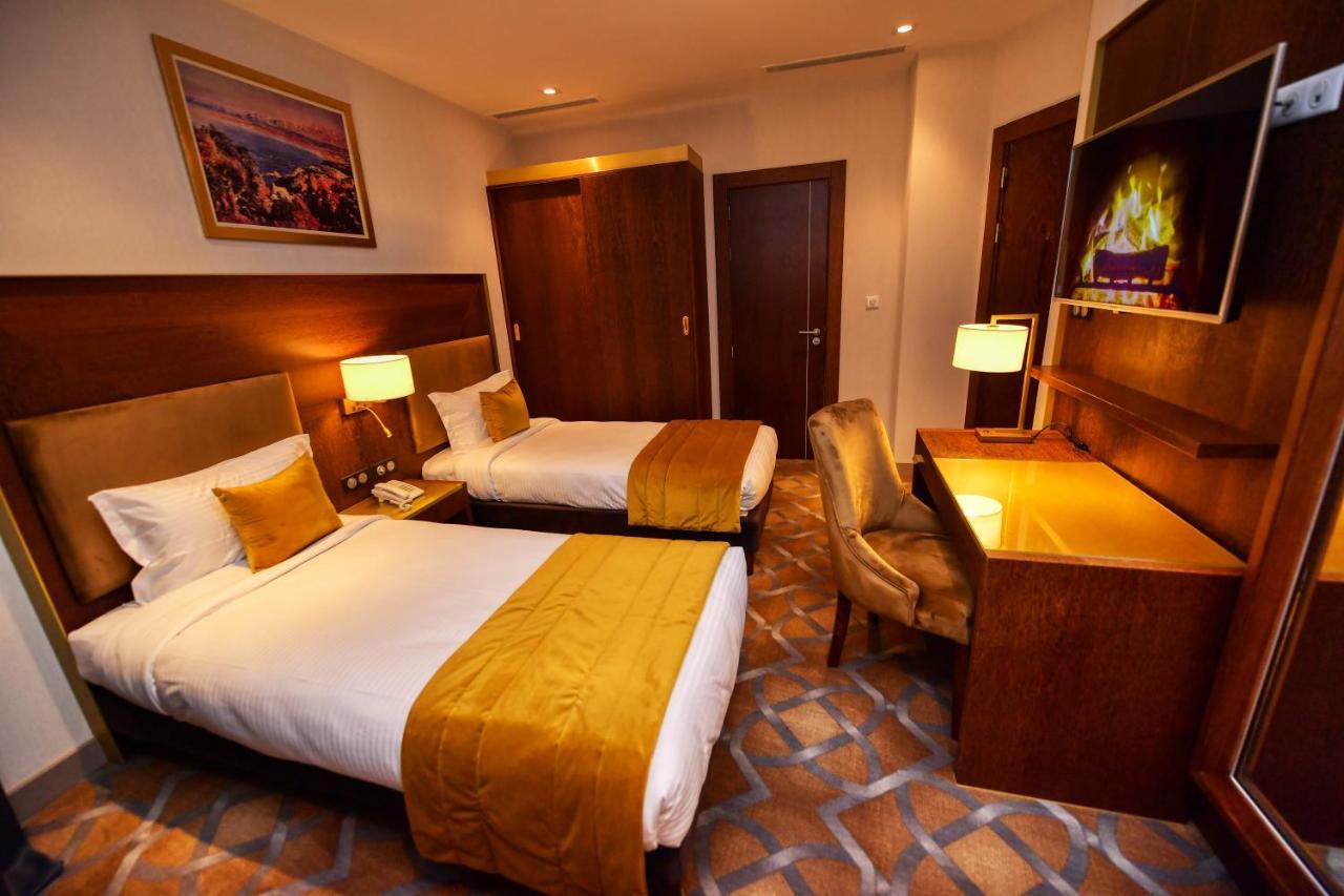 Le Palme Hotel Оран Екстериор снимка