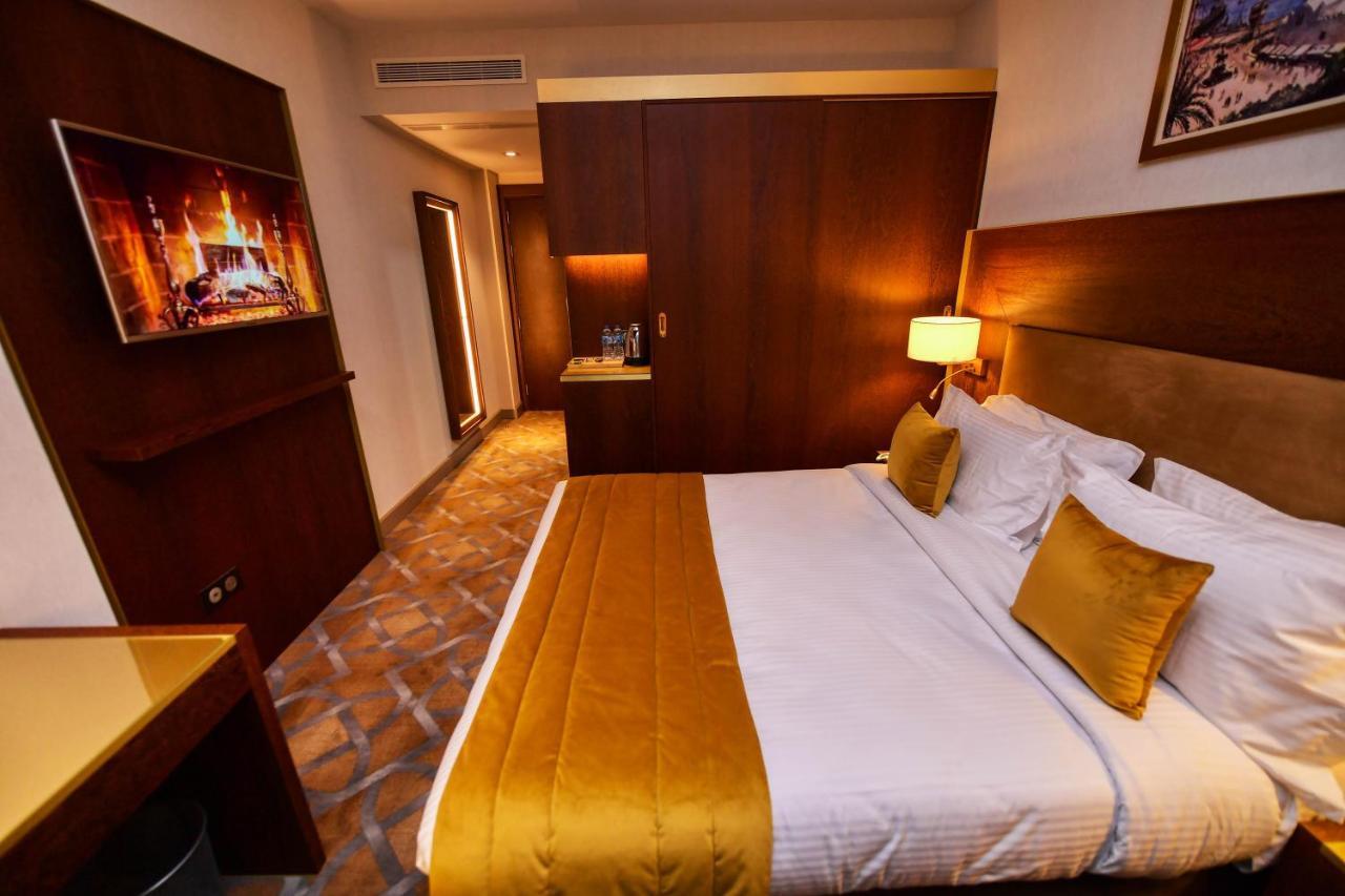 Le Palme Hotel Оран Екстериор снимка