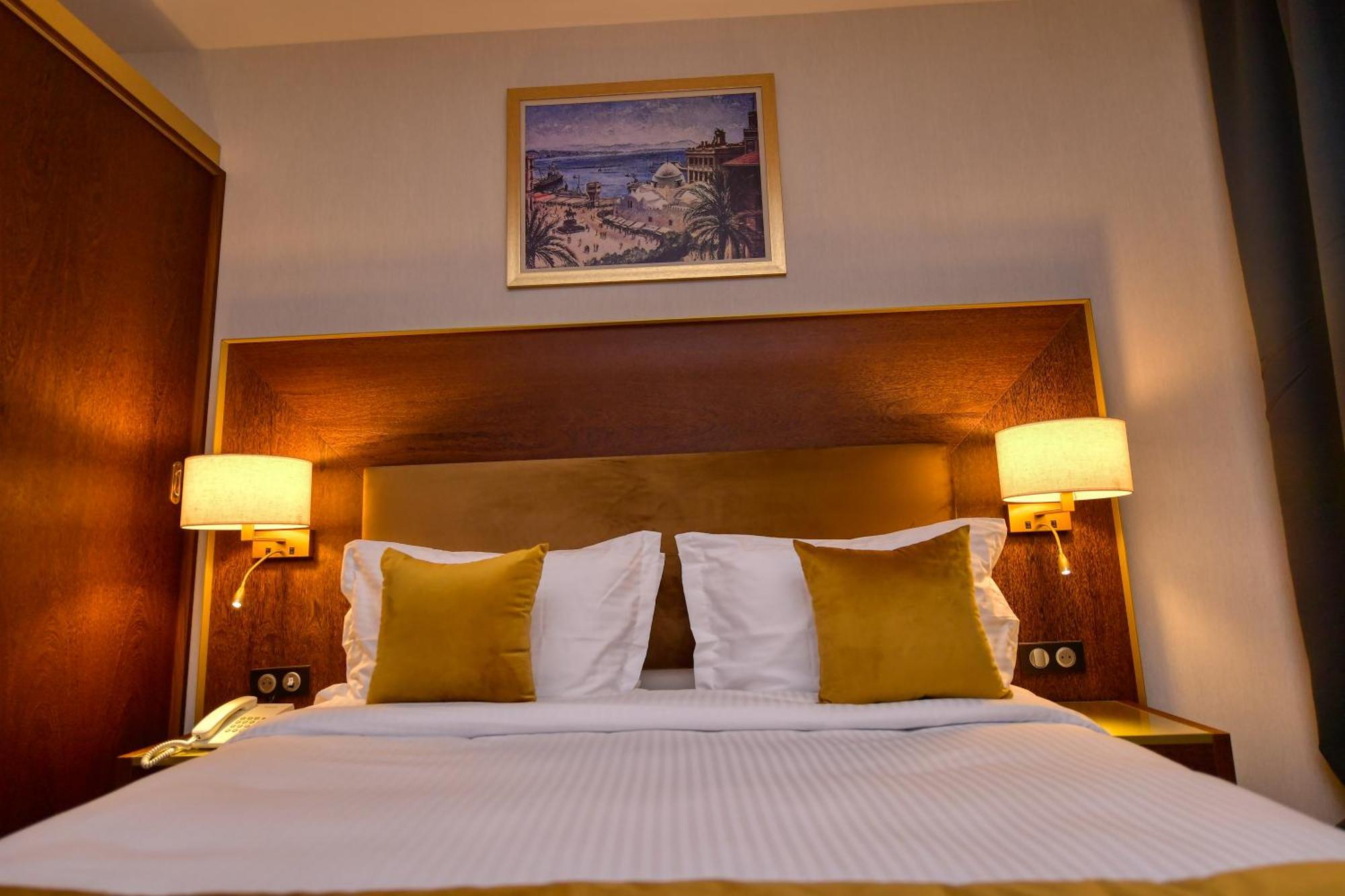 Le Palme Hotel Оран Екстериор снимка